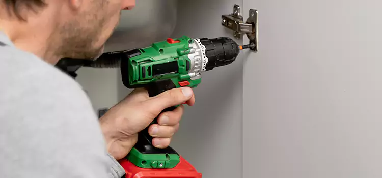 Commercial Door Hinge Repair La Crosse